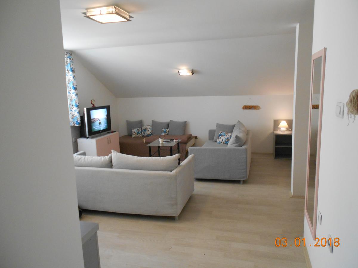 Atocha Apartment Скопие Екстериор снимка