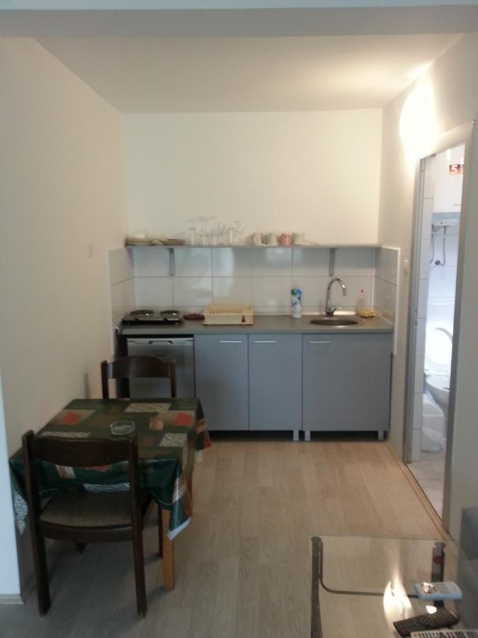 Atocha Apartment Скопие Екстериор снимка